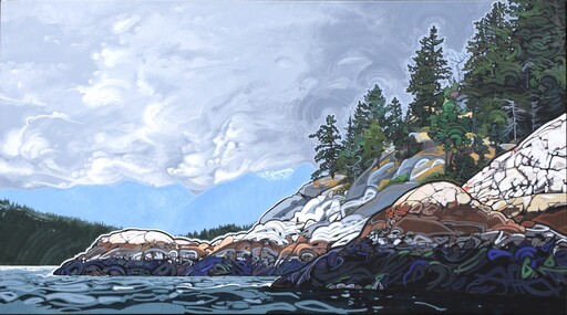 Paddling Past Lighthouse Park 